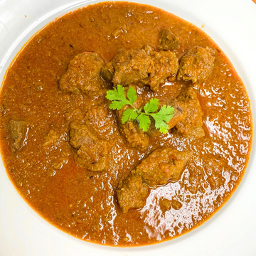 Lamb Curry & Momo Meal - Serves 4